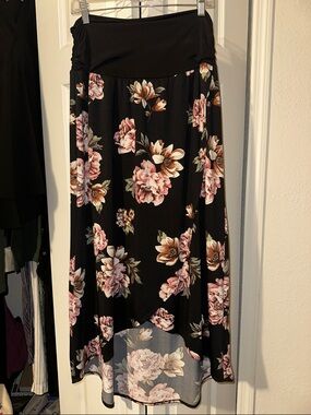 Apt. 9 Black High-Low Skirt with Pink Floral Print